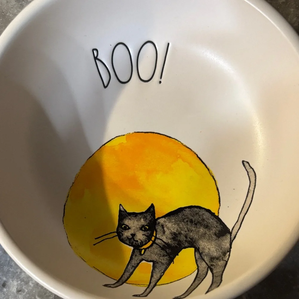 6 Rae Dunn Halloween Bowls - Picture 3 of 5